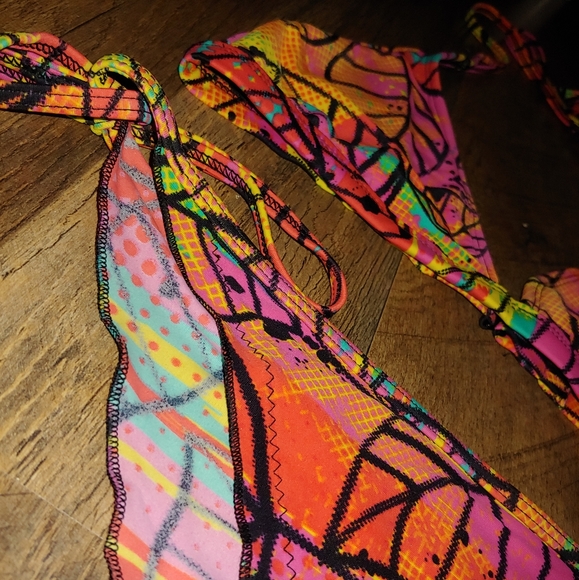 Bikini set - Picture 6 of 6